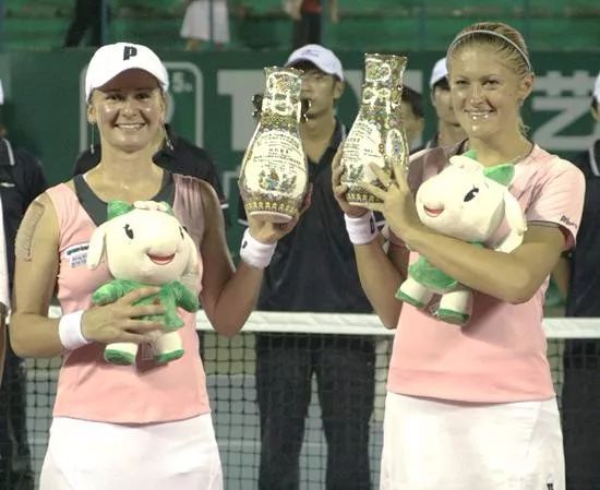 热巴的紧张 热巴的紧张